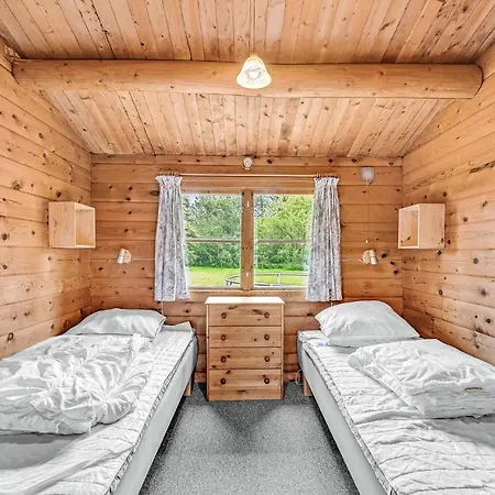 Four-bedroom In Feriehus *